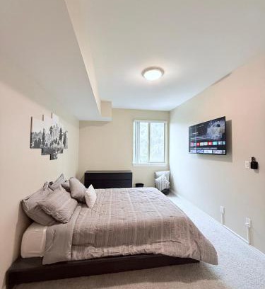 Vernon Apartamento | Modern DTLA Apt with City View