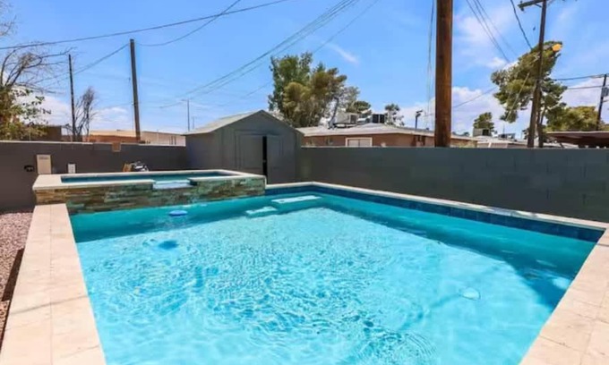 North Las Vegas Casa | Modern Elegance in the Heart of Las Vegas
