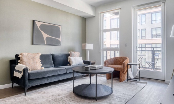 Emeryville Apartamento | Modern Emeryville 1BR w/ Pool, Gym & W/D, walk to Safeway, by Blueground