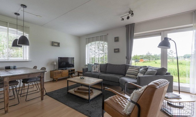 Julianadorp aan zee Apartamento | Modern en Prachtig Appartement aan zee in Julianadorp Voor 4 Personen