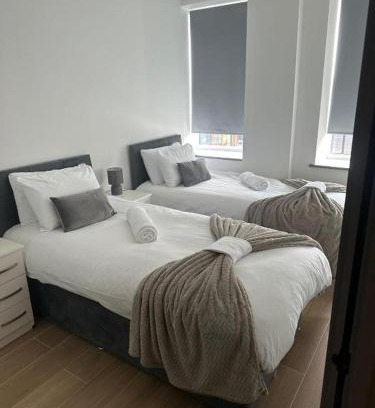West Finchley Apartamento | Modern Finchley 2BR Sleeps 6