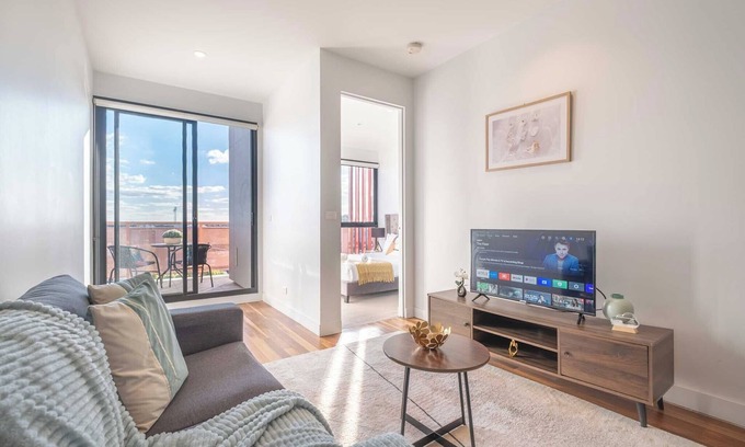 Footscray Apartamento | Modern Footscray apartment 2BR2BA WIFI parking