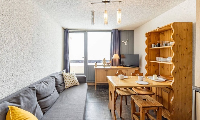 Montgellafrey Apartamento | Estudio moderno 4 pers, cerca de pistas, balcón sur