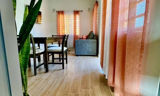 St. George's Apartamento | Modern, gated and safe apartment, quiet close to the beach and supermarket.
