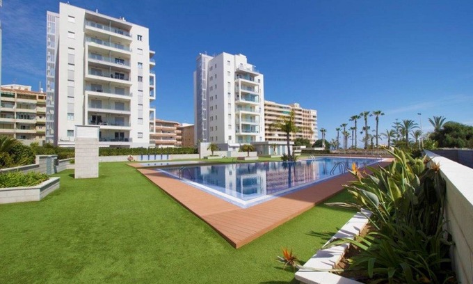 La Mata Apartamento | Apartamento moderno en planta baja con terraza de 80m² + parking en la playa de La Mata