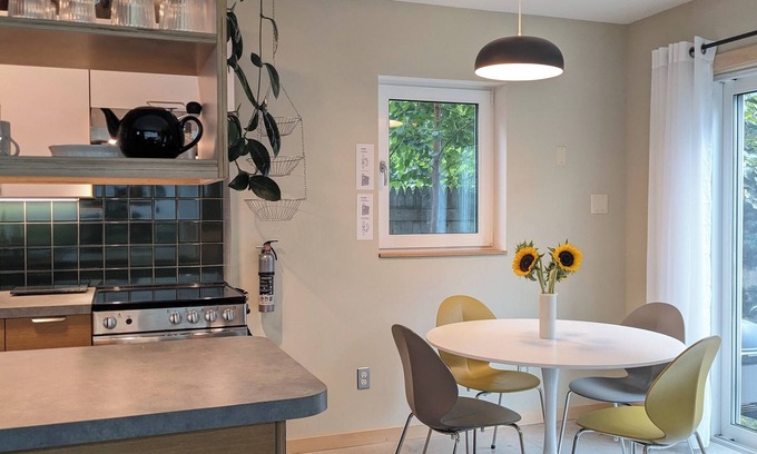 Munjoy Hill Casa | Modern Guest House + garden patio on Munjoy Hill