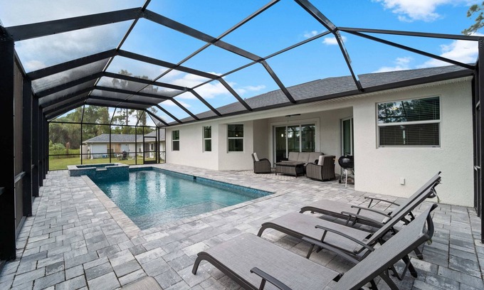 North Port Casa | Modern Heated Pool Home Close To Downtown Shopping