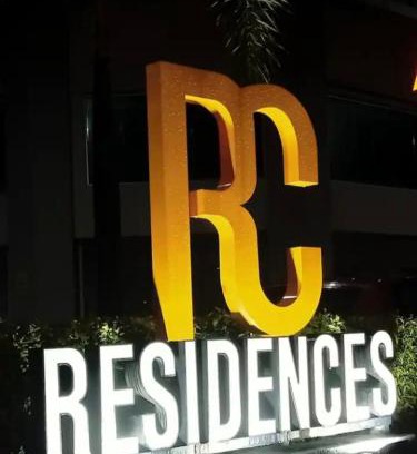 Salak South Apartamento | Modern High-Floor 2BR Retreat 9km to KL City Centre