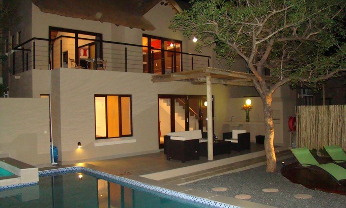 Hoedspruit Casa | Casa de vacaciones moderna y de alta calidad, con capacidad para 6, piscina privada, área de Kruger