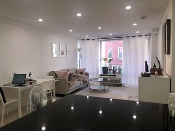 Greenpoint Apartamento | Modern Hip Brooklyn Apartment