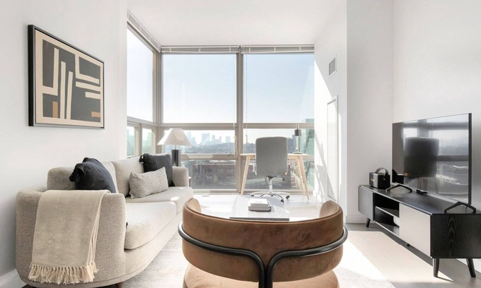Hoboken Apartamento | Modern Hoboken 2BR w/ Doorman, Gym & W/D, near shuttle, by Blueground