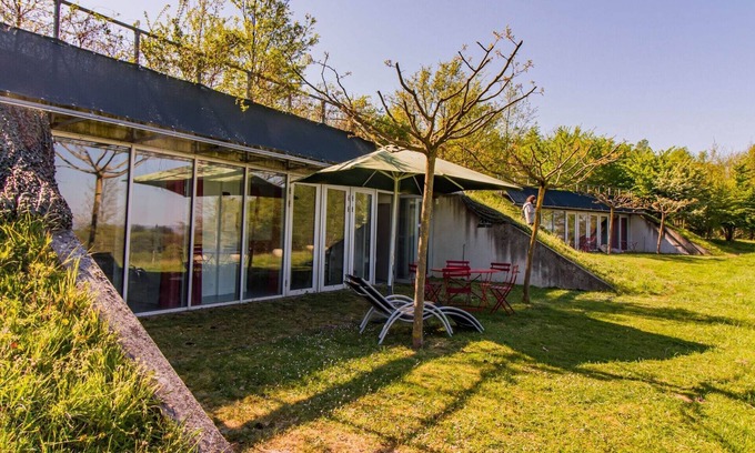Sainte-Fereole Casa | Moderna casa de vacaciones en un paisaje montañoso cerca de Brive