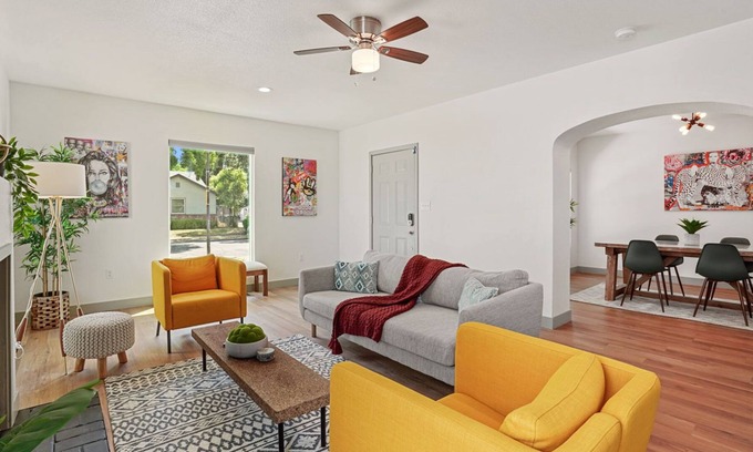 Stockton Casa | Modern Home for Travel Professional