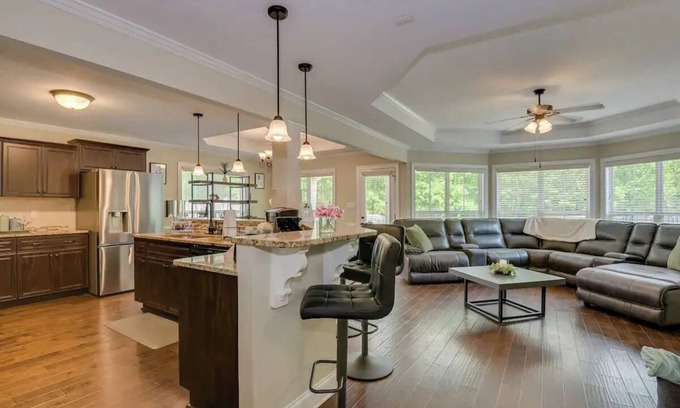 Grovetown Casa | Modern home in Grovetown, GA