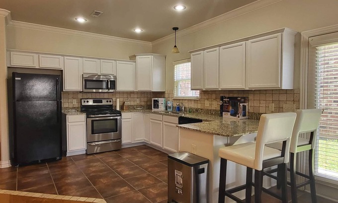 Lowell Casa | Modern home in lowell, ar