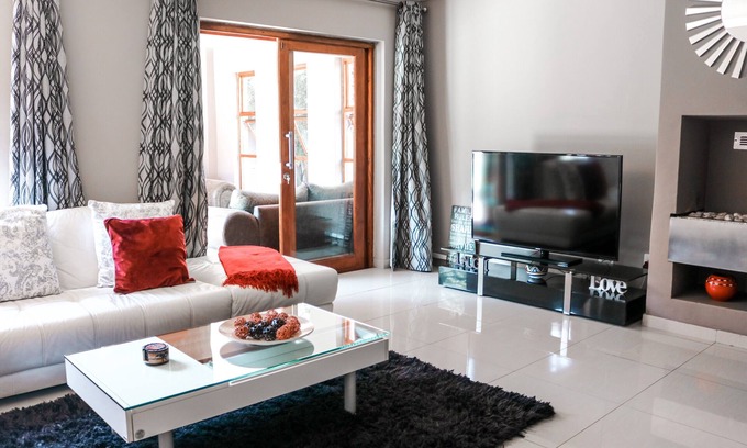 Moreleta Park Casa | Modern home in Pretoria