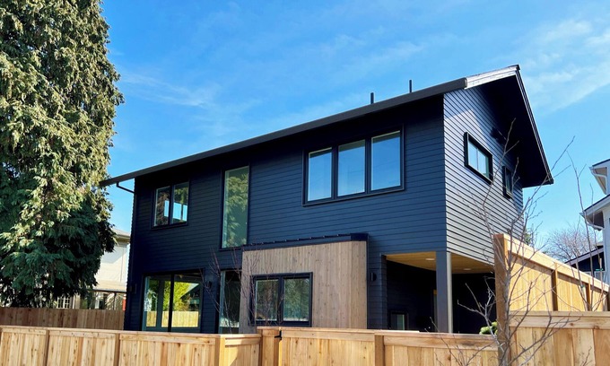 Alberta Arts District Casa | Modern Home in Prime Alberta Arts District With King Bed and Full Kitchen