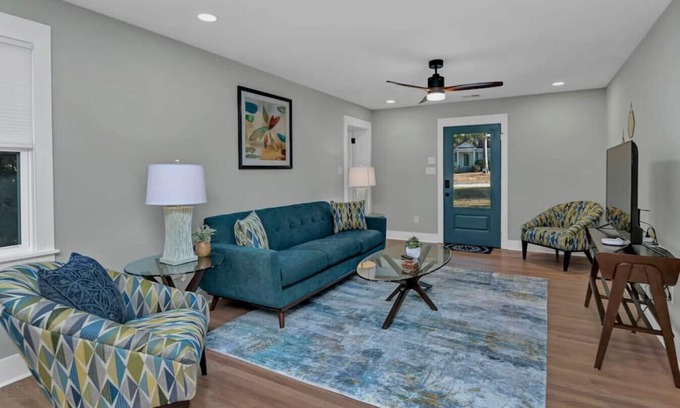 Columbia Casa | Modern Home Near Forest Drive | 3BR 2BA