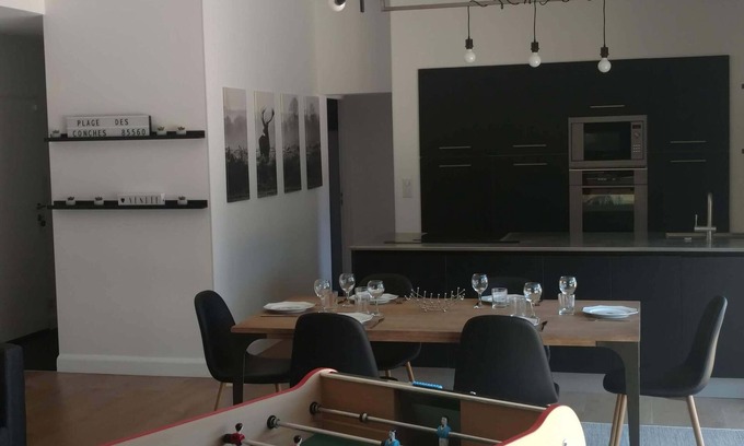 Les Conches Casa | Modern house 3 minutes from the Atlantic Ocean