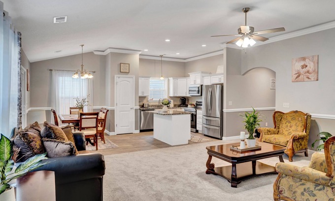 Boiling Springs Casa | Modern house in brand new neighborhood.