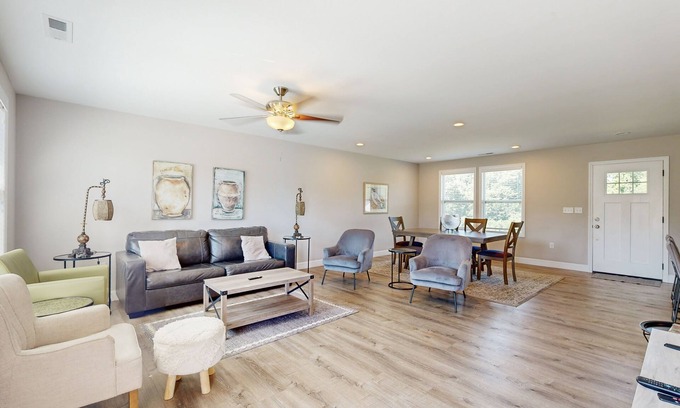 Alexander Casa | Modern interior with fenced yard and firepit - near town