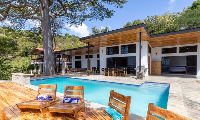 San Juan del Sur Casa | Modern Jungle Retreat - Great Surf, AC, Hot Water