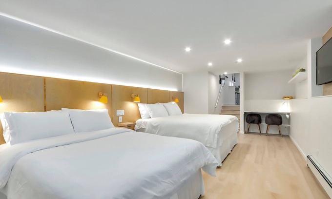 Burnaby Casa | Suite de invitados King Size moderna (sin tarifa de limpieza)