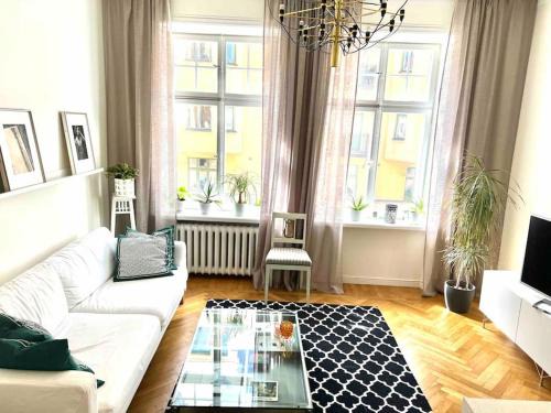 Vasastan Apartamento | Modern lägenhet med balkong