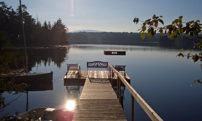 Mount Desert Casa | ¡Moderna casa del lago en una cala apartada en Long Pond, Mount Desert Island!