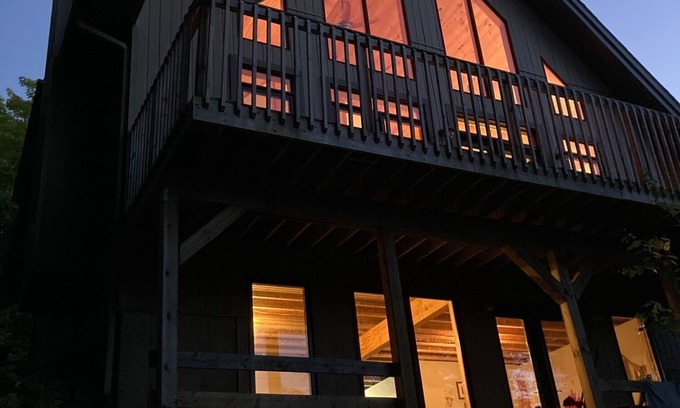 Val-des-Monts Casa | Modern Lakehouse with cottage character 40 minutes from Ottawa CITQ #304028