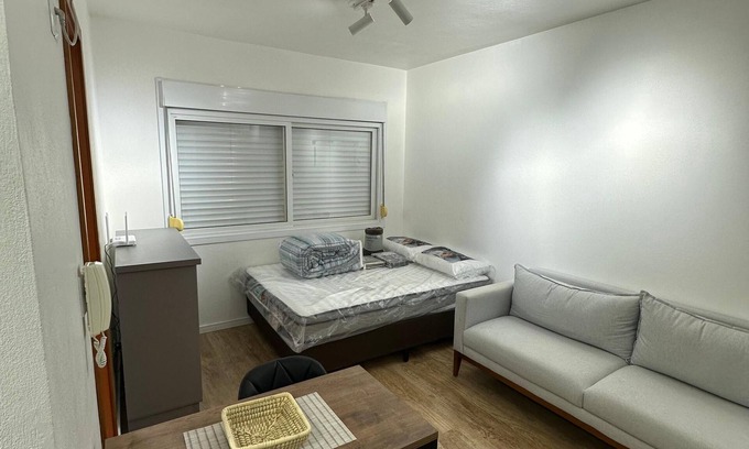 Sao Leopoldo Apartamento | Modern Loft with Private Box for Rent – Comfort and Practicality!