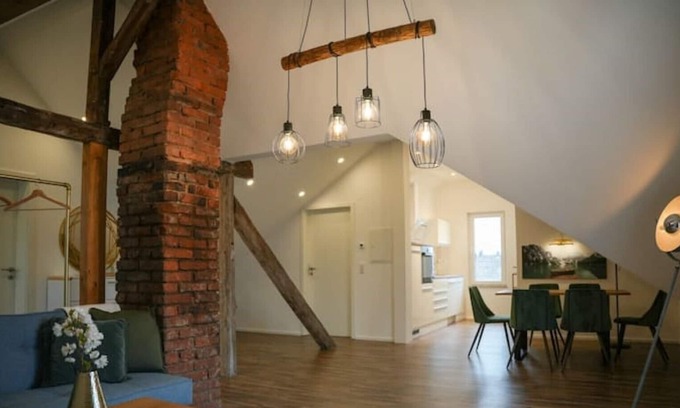 Ramstein-Miesenbach Apartamento | Modern Loft in Ramstein - With Sauna