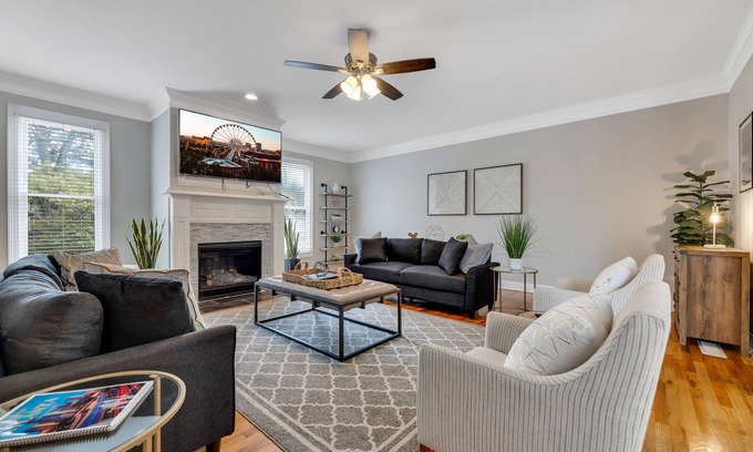 Reynoldstown Casa | Modern Lux Farmhouse near ATL Beltline w/ Grill & Arcade Games