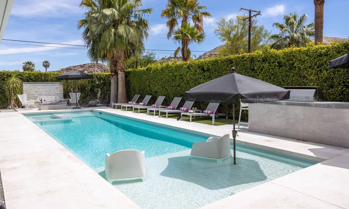 Araby Commons Casa | Modern Luxe - Stunning Luxury Home with Spectacular Mountain Views!