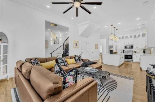 College Park Casa | Modern Luxe Stay in Atlanta