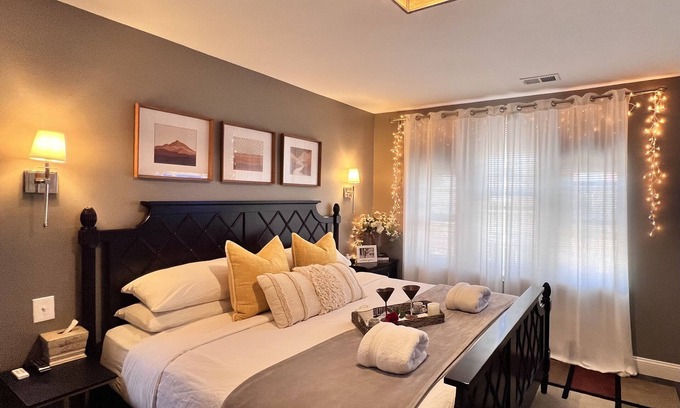 Cedar Park Apartamento | Modern/Luxury 2 bdrm- KING Bed- University City