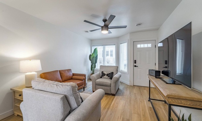 Wausau Casa | Modern Luxury 3 Bedroom Townhouse by Lakes