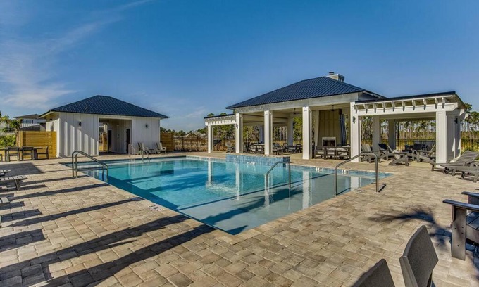 Ono Island Casa | Modern Luxury 4BR Pool Bay Access Outdoor Dining