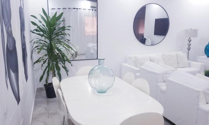Brusubi Apartamento | Modern Luxury Apartment