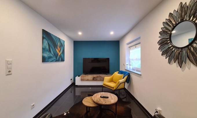 Stammheim Apartamento | Modern luxury apartment in Cologne with parking space