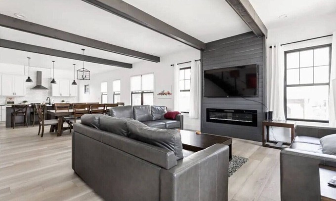 Meridian-Kessler Casa | Modern Luxury Broad Ripple Home!