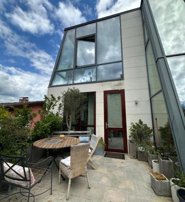 Hutteldorf Apartamento | MODERN LUXURY FOREST APARTMENT - 30 mins to center