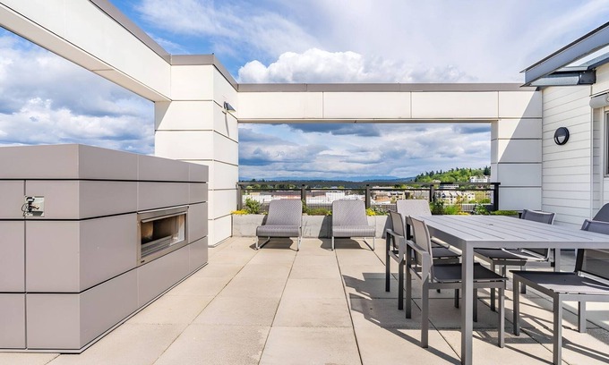 Mercer Island Apartamento | 2BR Mercer Island | Gym, Rooftop