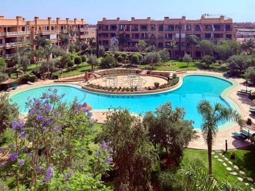 Agdal Apartamento | Modern - Moroccan 2BR with Panoramic Pool View