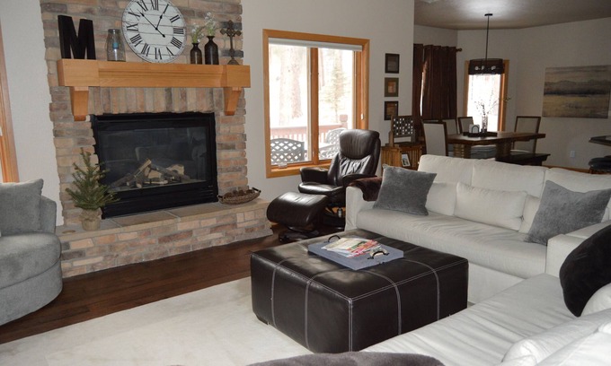 Woodmoor Casa | Retiro de montaña moderno - Ideal para múltiples familias - 15 minutos de USAFA