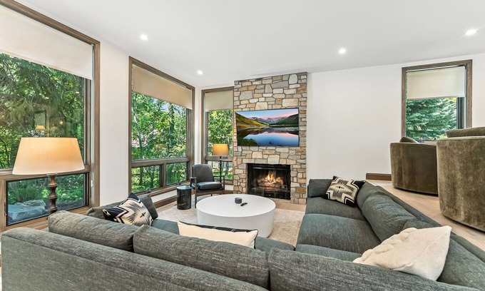 Vail Chalet De Esquí | Modern Mountain Retreat in Vail