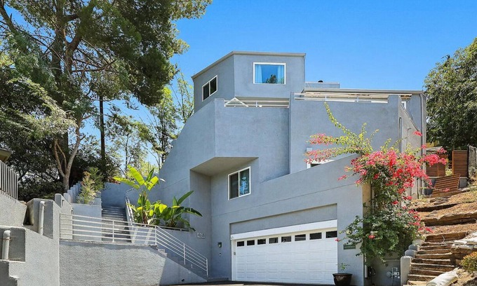 South Arroyo Casa | Modern Multi-Level Pool Home!