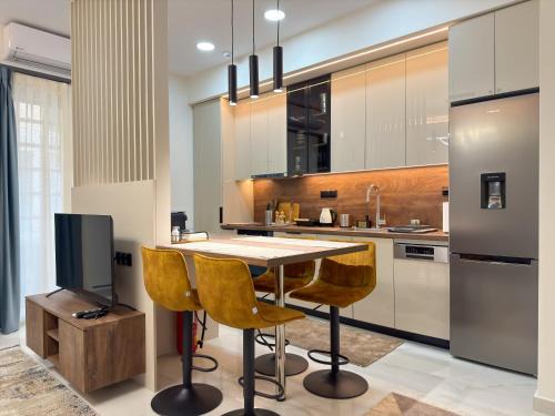 Old Town Apartamento | Modern Muse Two-Bedroom Apartment