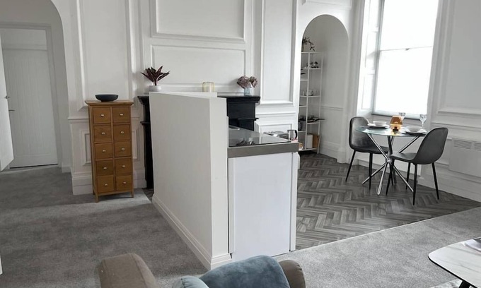 Worksop Apartamento | Modern newly refurnished apartment in the heart of Sherwood Forest- Worksop Nottinghamshire