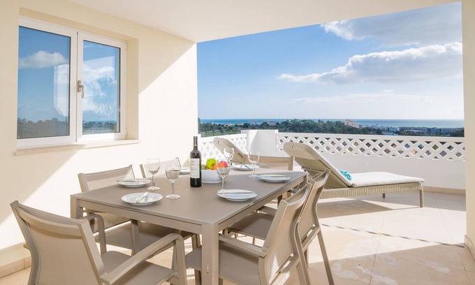 Calicas Casa | Moderna casa adosada con vista al mar, Lagos, Algarve